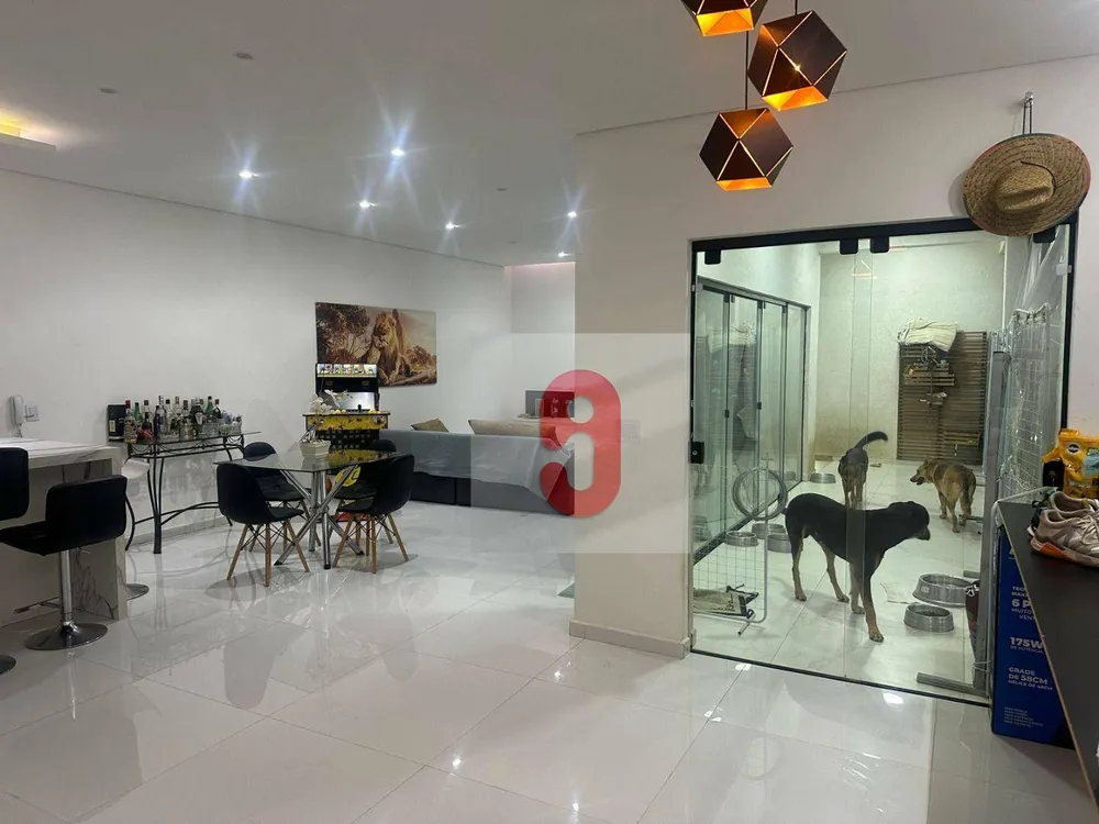 Casa, 3 quartos, 200 m² - Foto 5