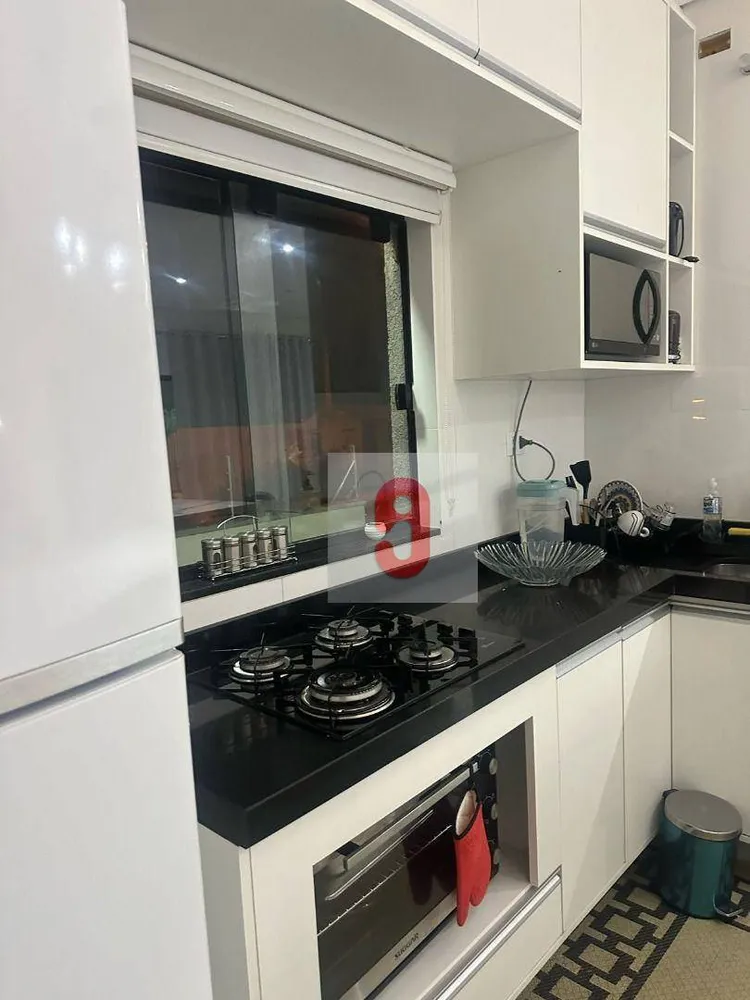 Casa, 3 quartos, 200 m² - Foto 6