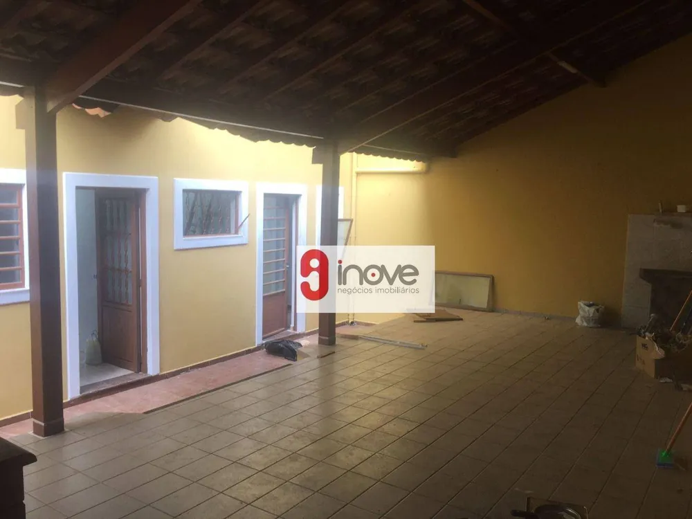 Casa, 3 quartos, 240 m² - Foto 1
