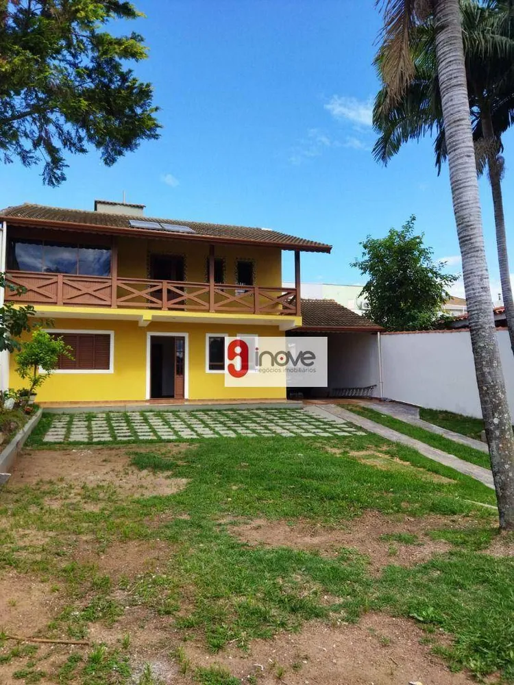 Casa, 3 quartos, 240 m² - Foto 12