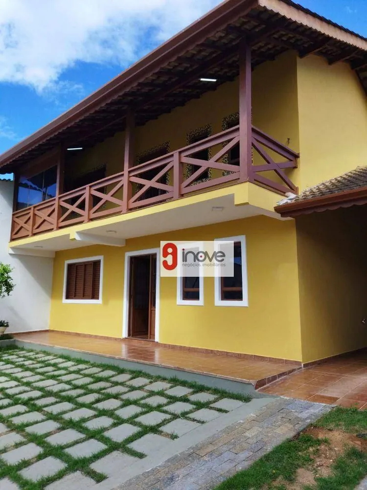Casa, 3 quartos, 240 m² - Foto 2