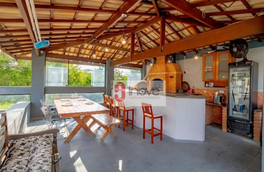 Casa, 3 quartos, 261 m² - Foto 3