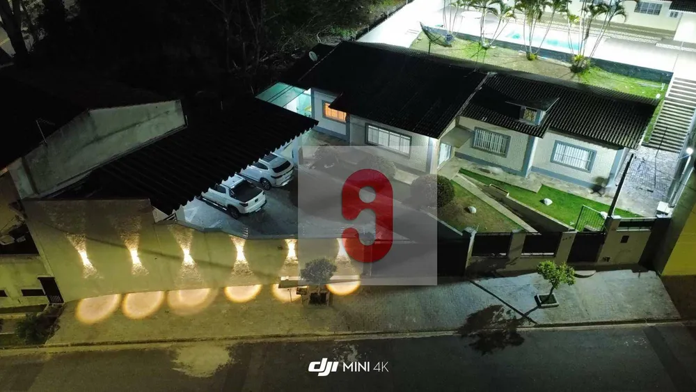 Casa, 3 quartos, 243 m² - Foto 4