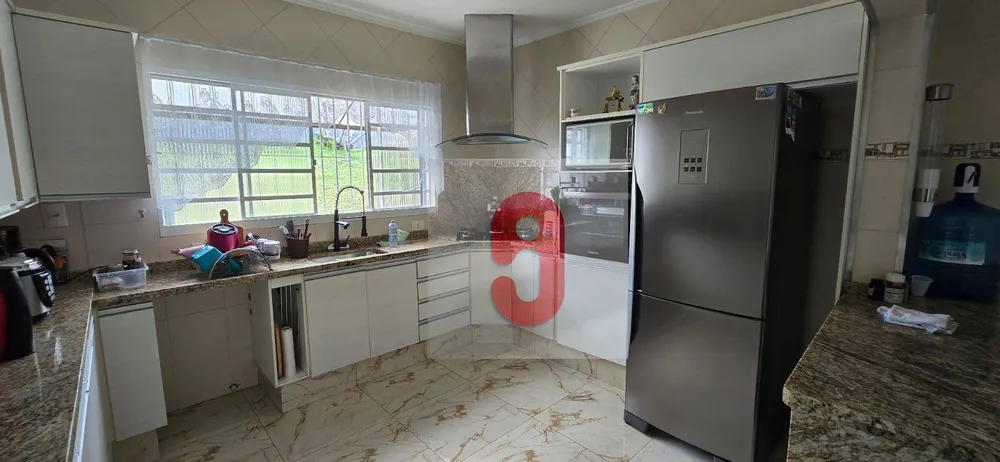 Casa, 3 quartos, 243 m² - Foto 8