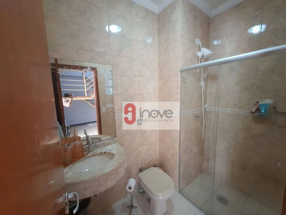 Casa, 4 quartos, 240 m² - Foto 13