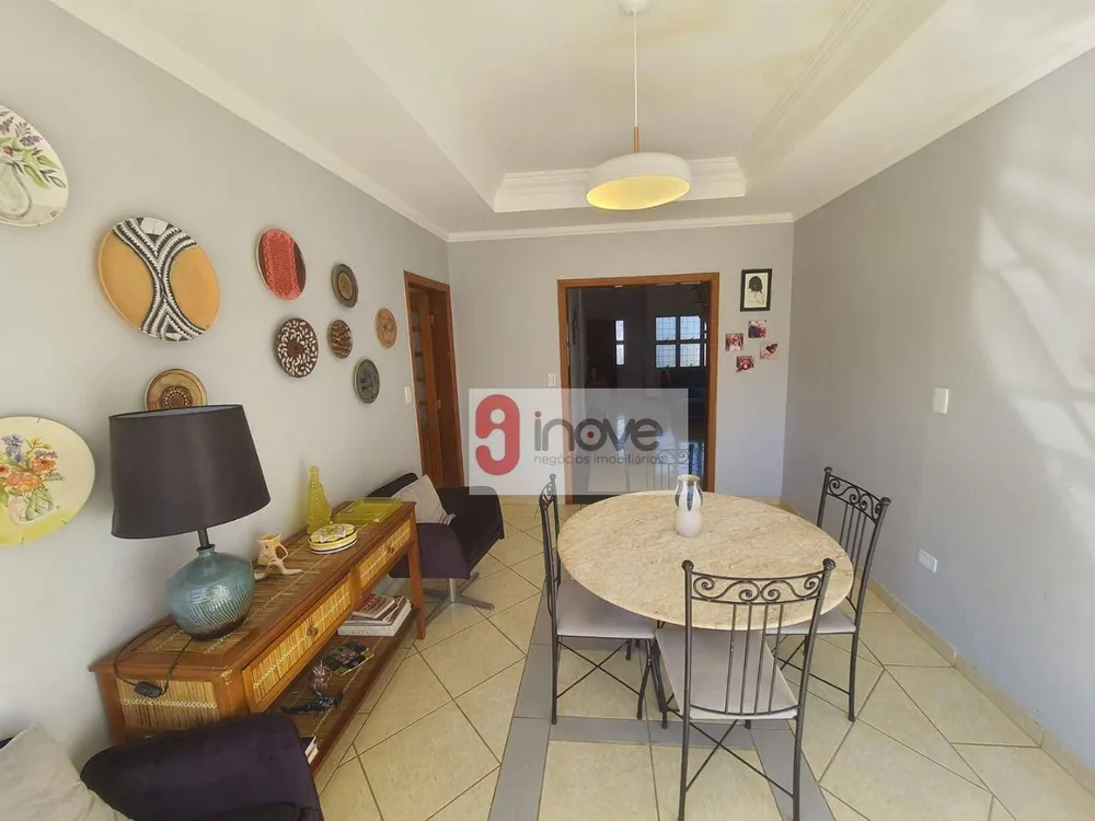 Casa, 4 quartos, 240 m² - Foto 11