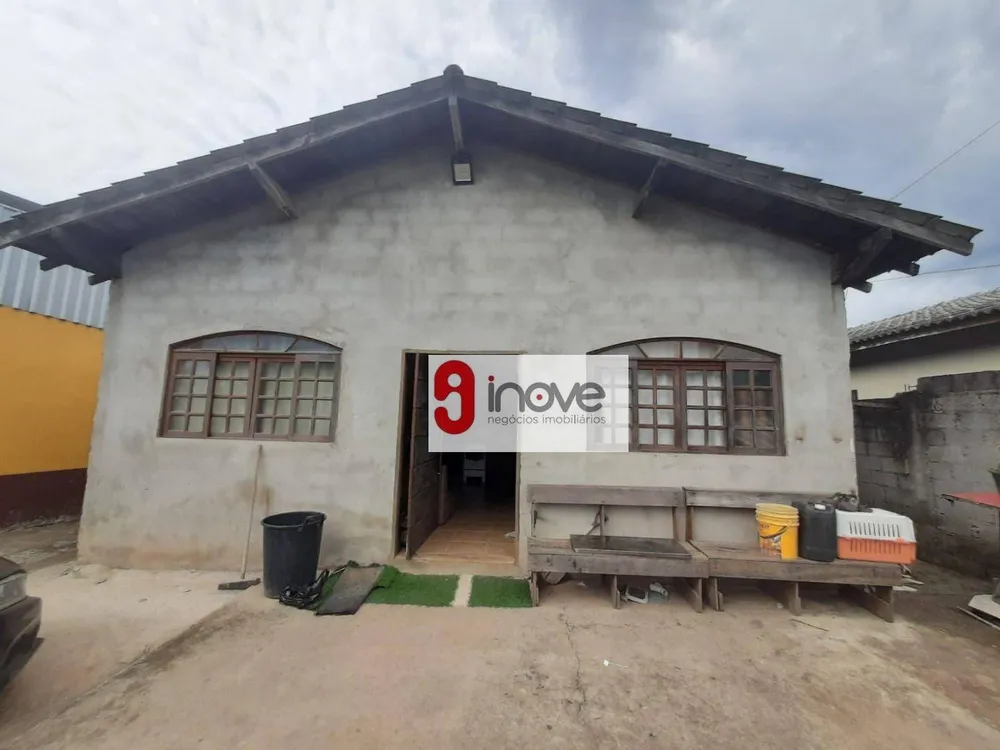 Casa, 3 quartos, 104 m² - Foto 1
