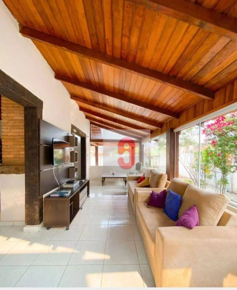 Casa, 3 quartos, 257 m² - Foto 6