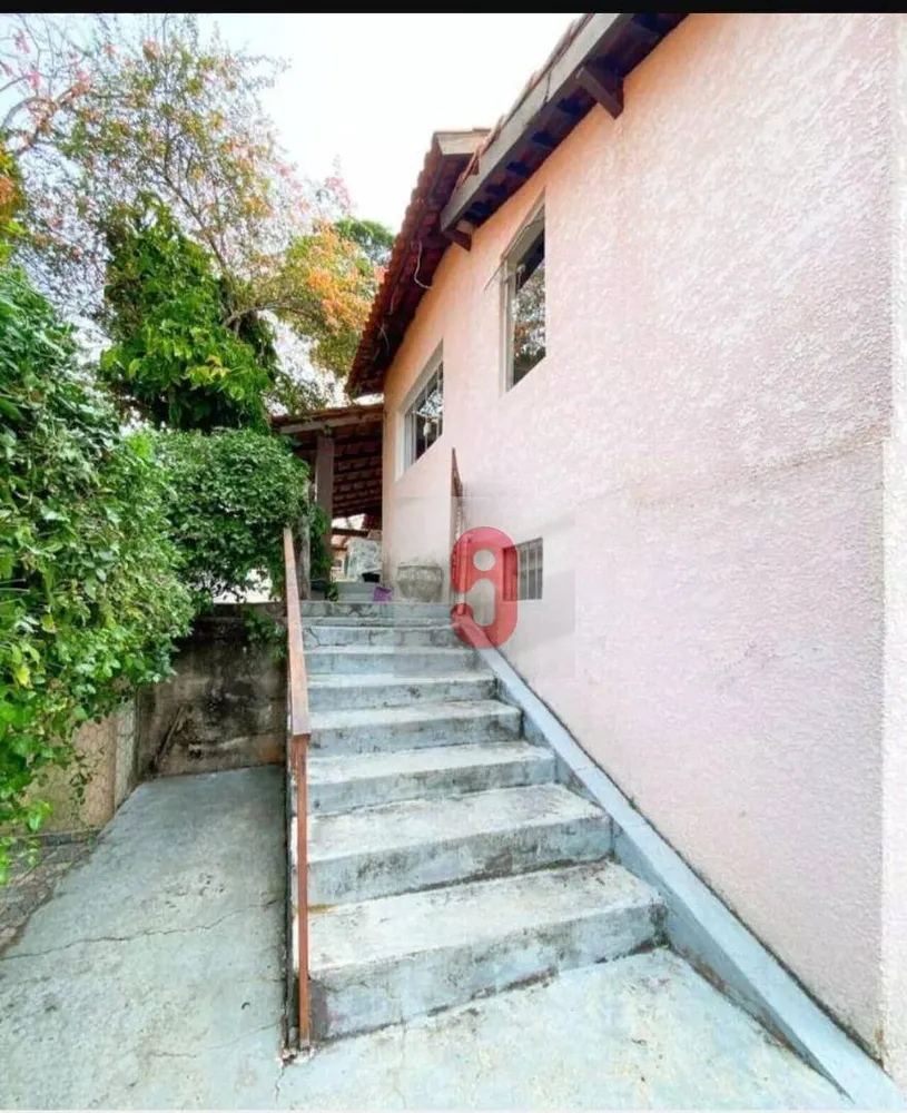 Casa, 3 quartos, 257 m² - Foto 1