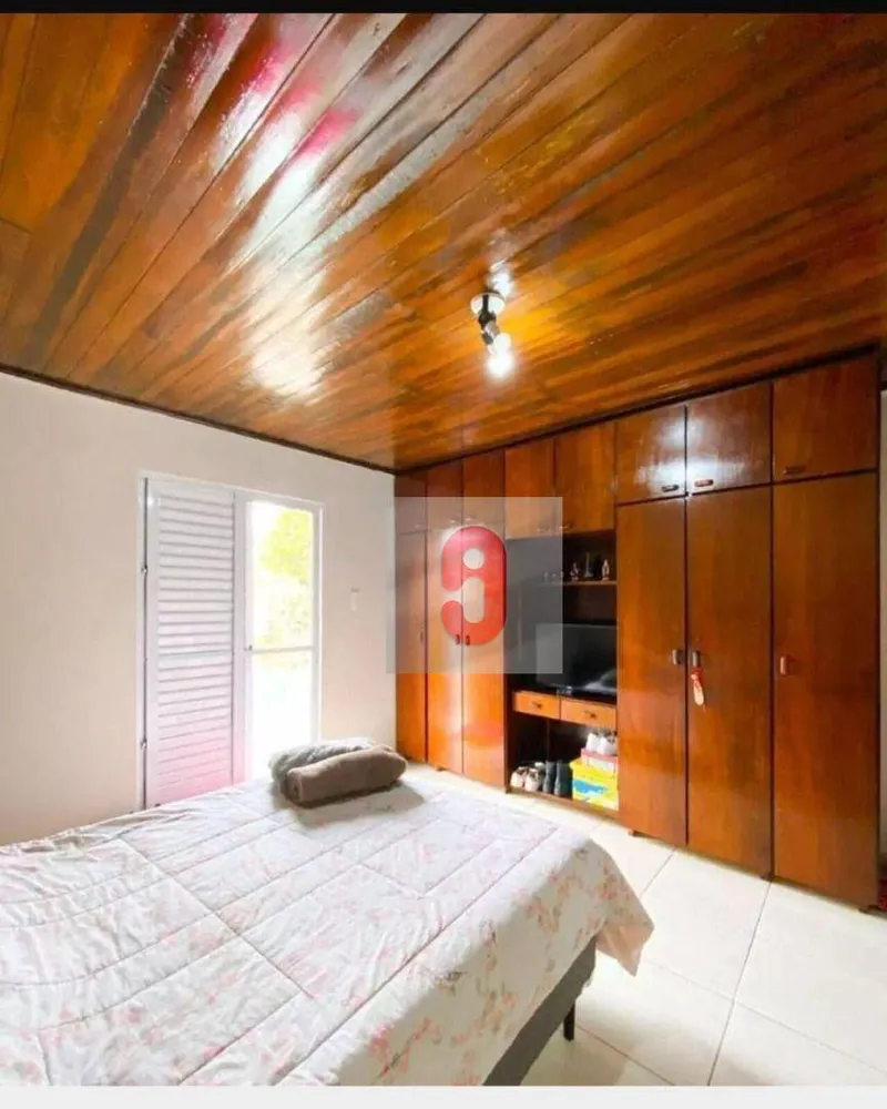 Casa, 3 quartos, 257 m² - Foto 11