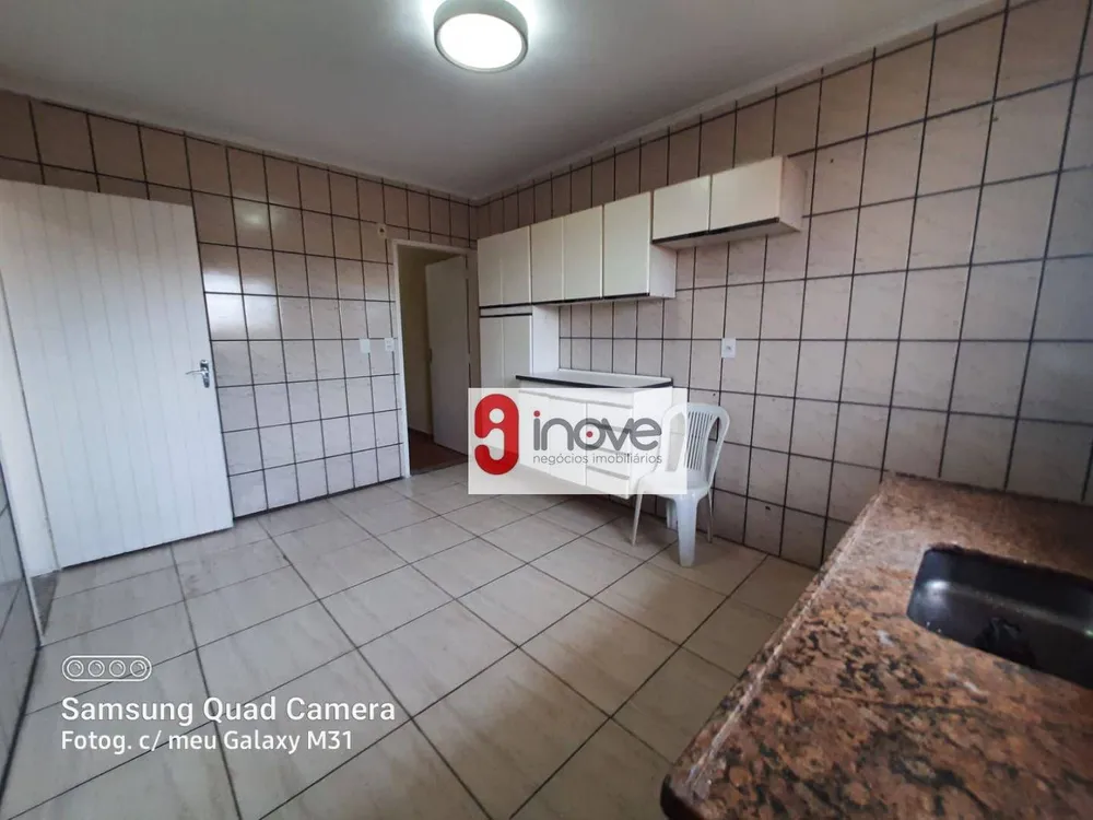 Casa, 4 quartos, 206 m² - Foto 1