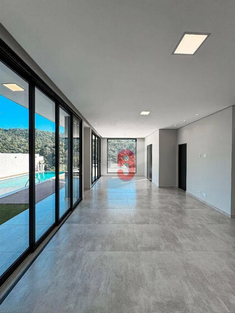 Casa, 3 quartos, 289 m² - Foto 4