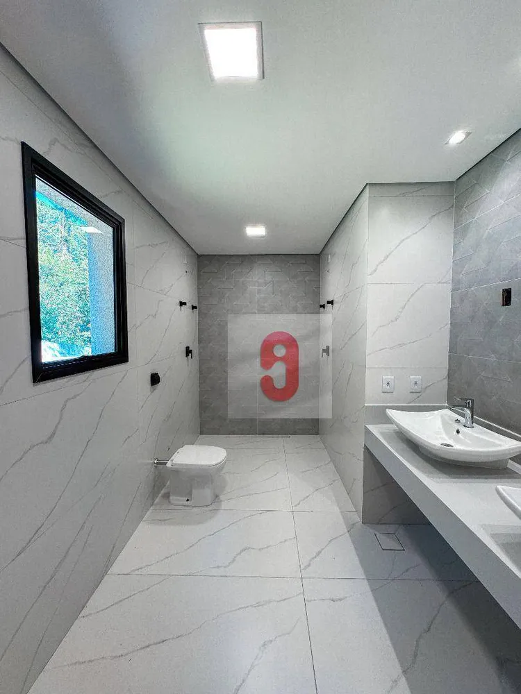 Casa, 3 quartos, 289 m² - Foto 11