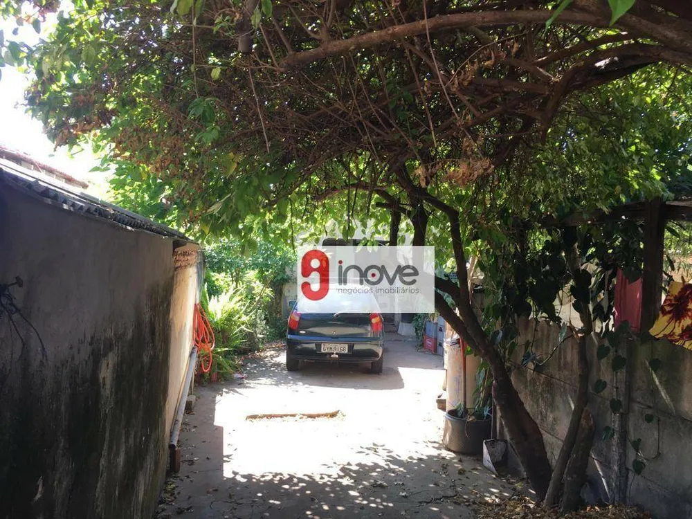 Casa, 9 quartos, 200 m² - Foto 1