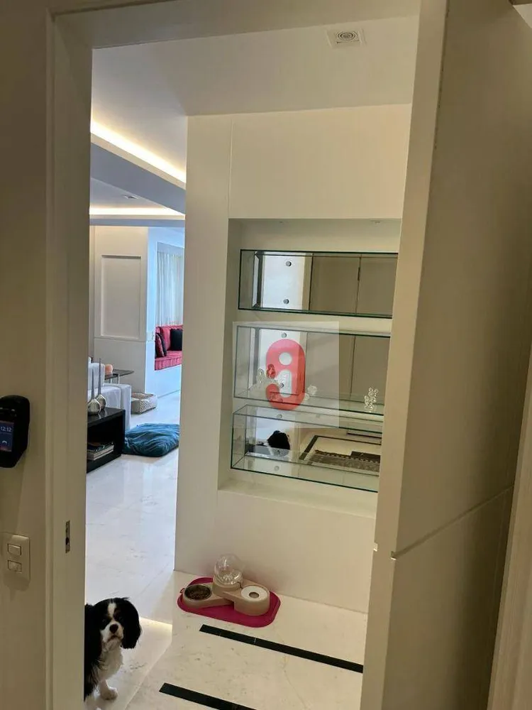 Apartamento, 3 quartos, 197 m² - Foto 9