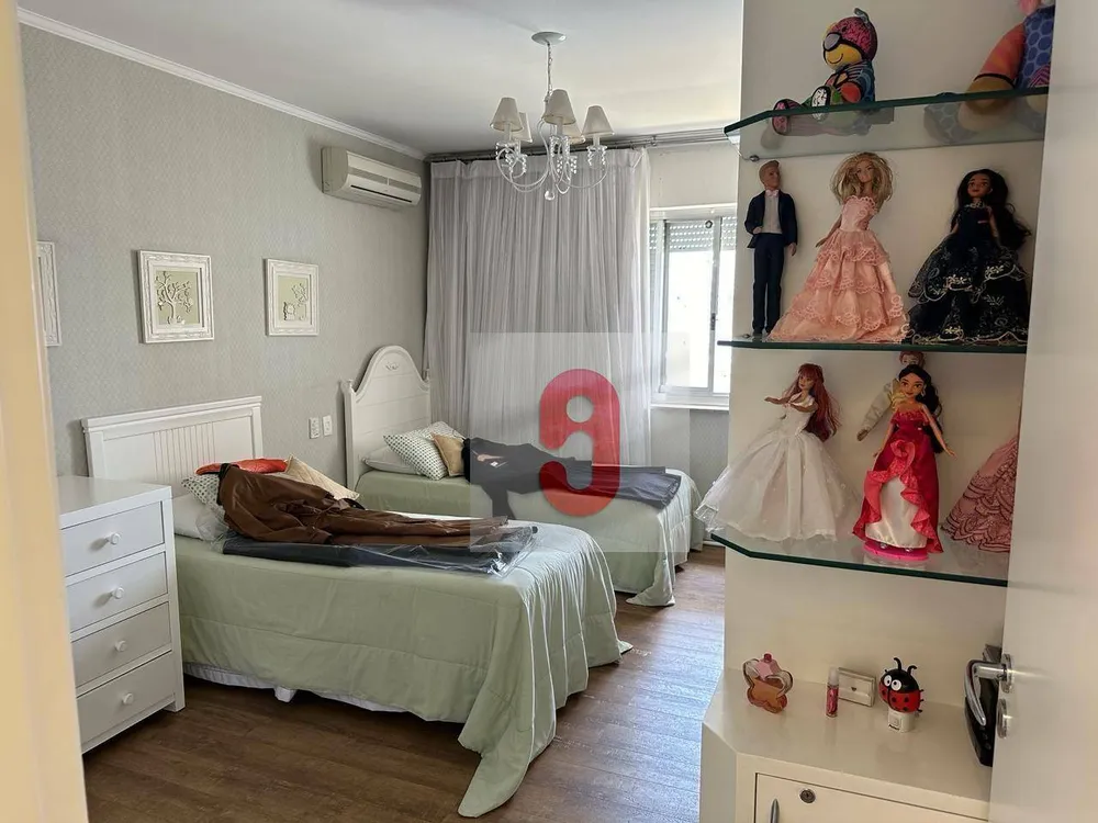 Apartamento, 3 quartos, 197 m² - Foto 4