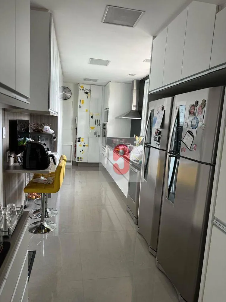 Apartamento, 3 quartos, 197 m² - Foto 8