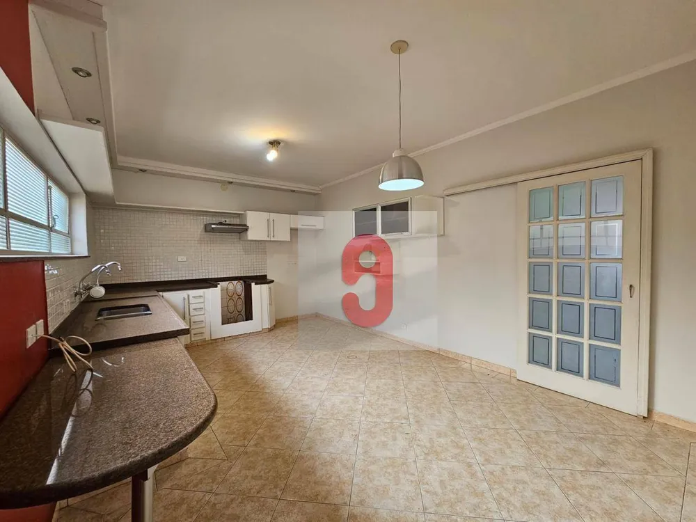 Casa, 5 quartos, 312 m² - Foto 1