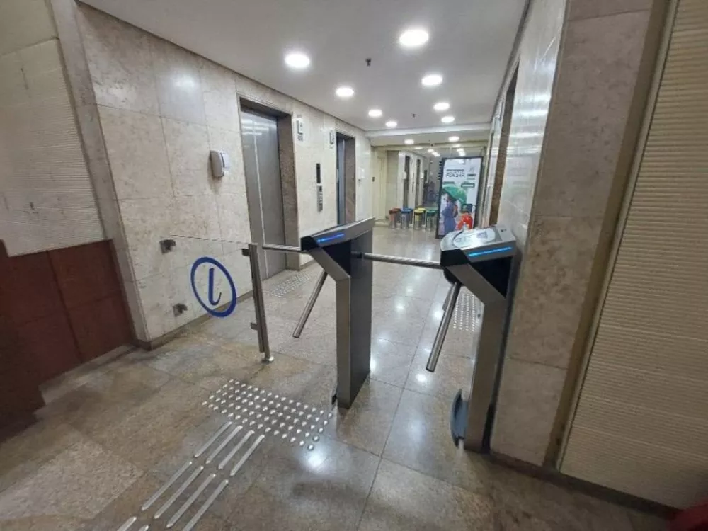 Sala-Conjunto, 350 m² - Foto 2