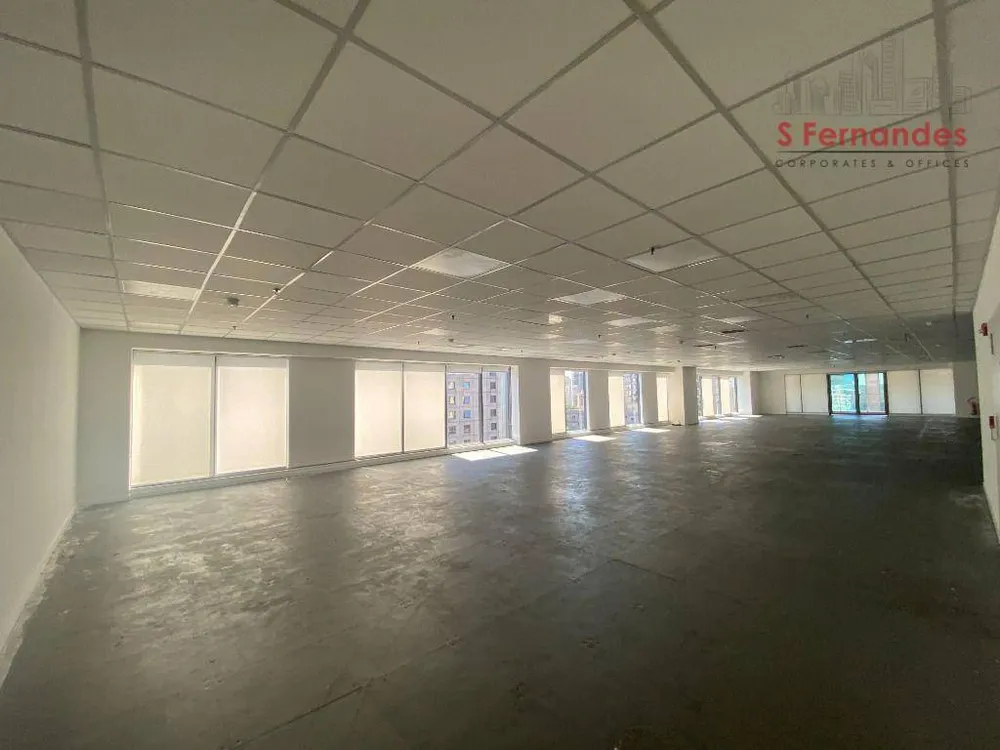 Sala-Conjunto, 1300 m² - Foto 1