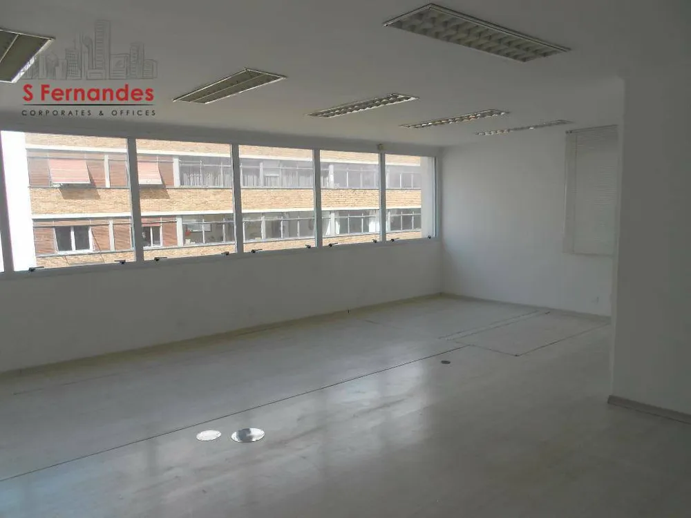 Sala-Conjunto, 205 m² - Foto 1