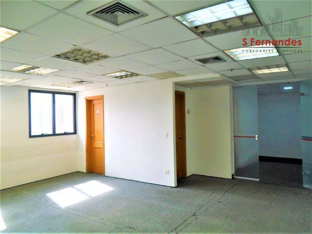 Sala-Conjunto, 300 m² - Foto 1