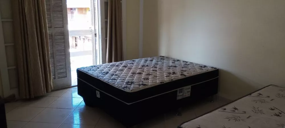 Casa, 5 quartos, 250 m² - Foto 4
