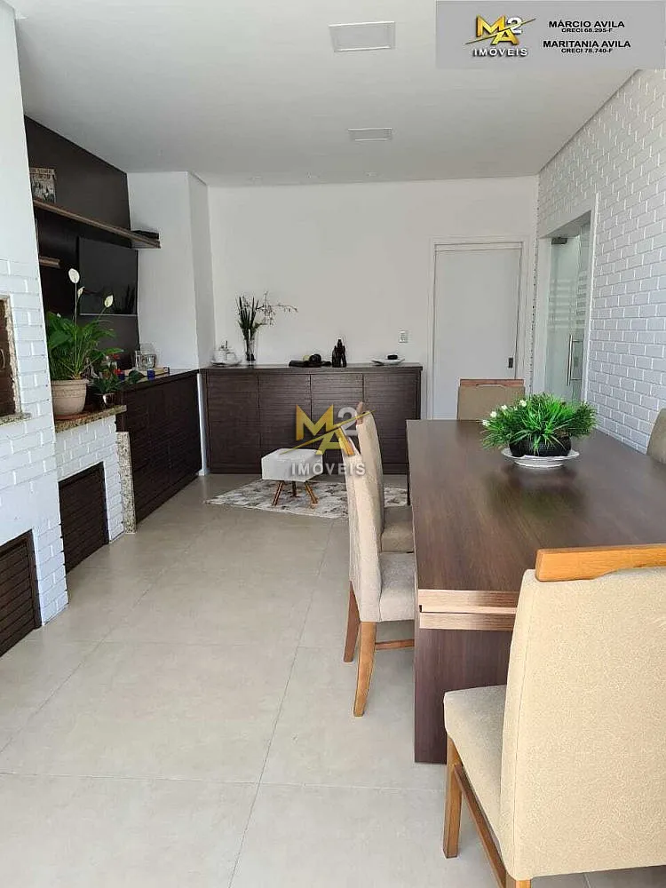 Casa, 3 quartos, 298 m² - Foto 1