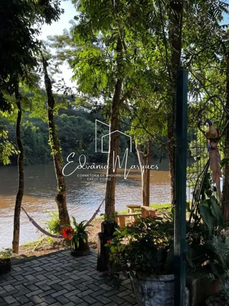 Chácara, 4 quartos, 2000 m² - Foto 1
