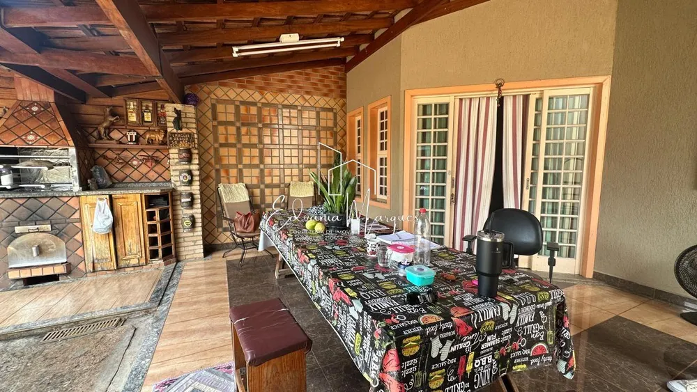 Casa, 3 quartos - Foto 1
