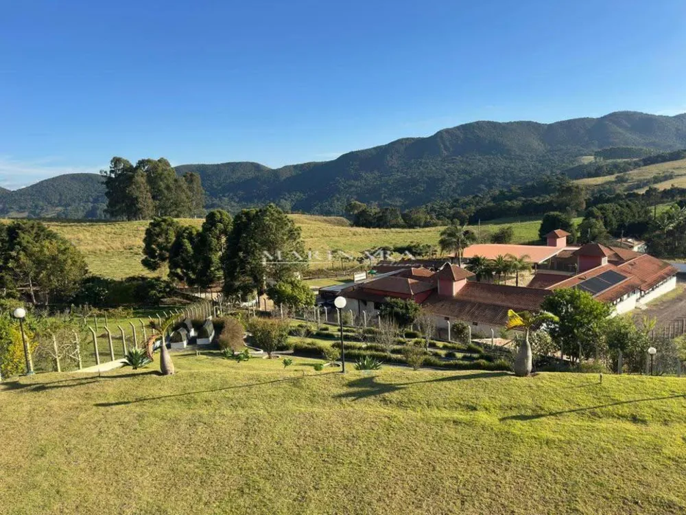 Chácara, 3 quartos, 2500 m² - Foto 3