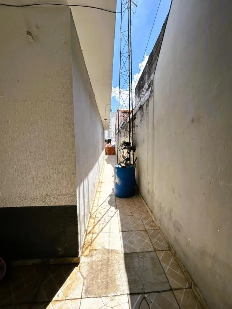 Casa, 6 quartos, 270 m² - Foto 11