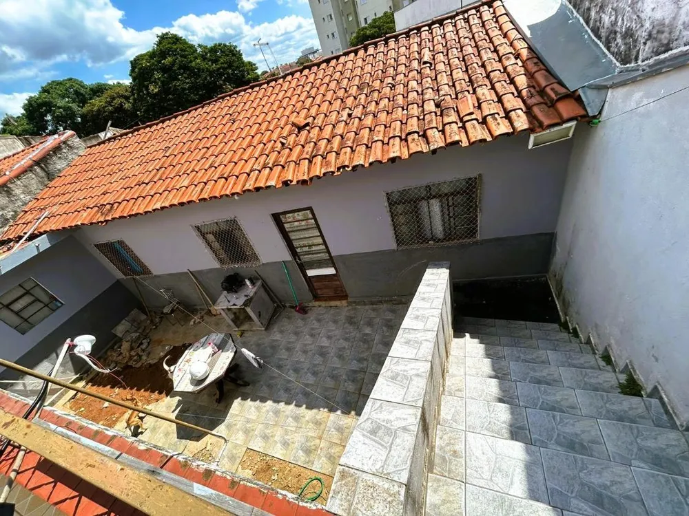 Casa, 6 quartos, 270 m² - Foto 4