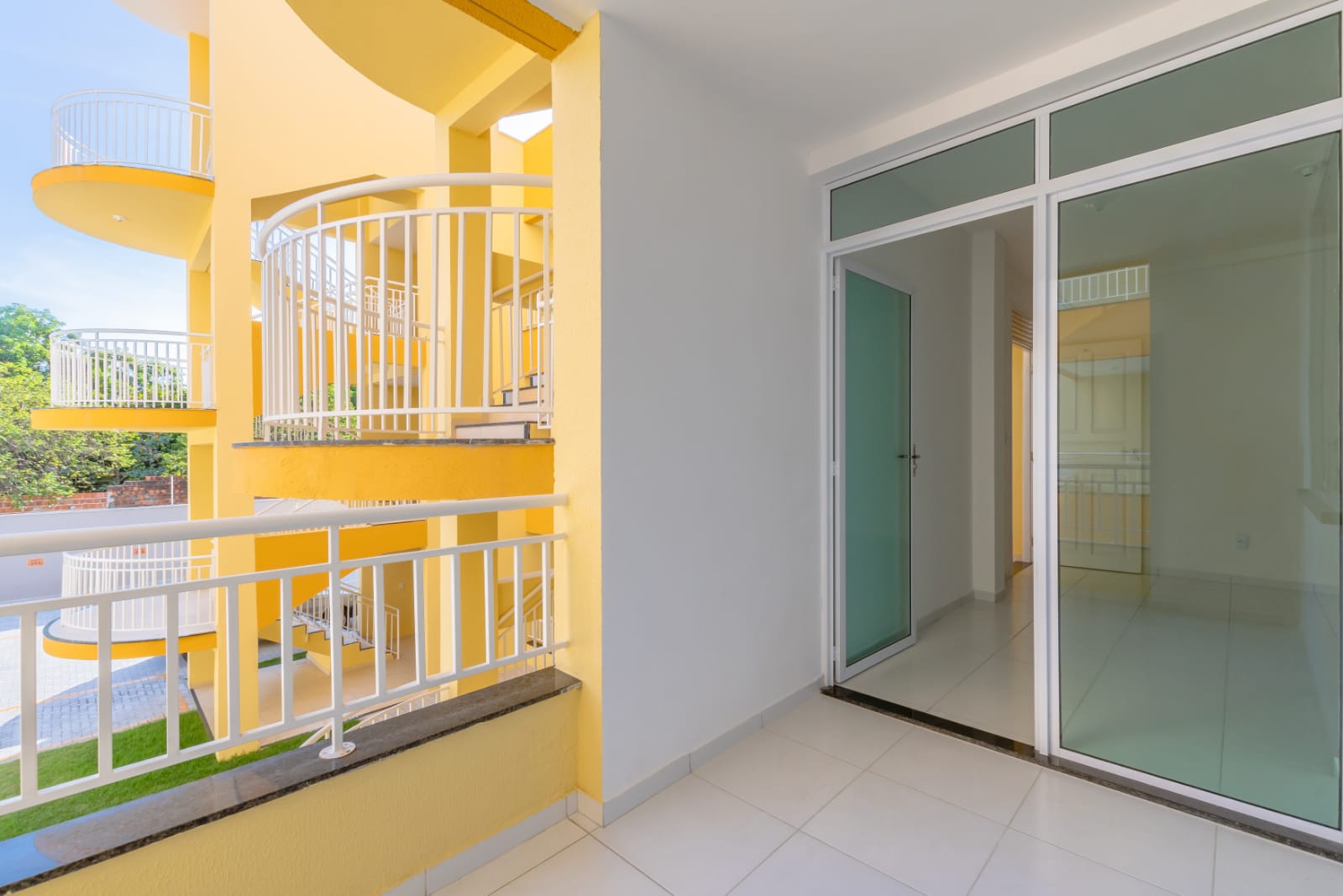 Apartamento à venda e aluguel com 3 quartos, 72m² - Foto 5