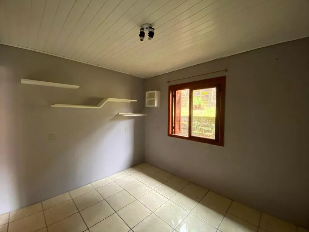 Casa para alugar com 2 quartos, 70m² - Foto 8