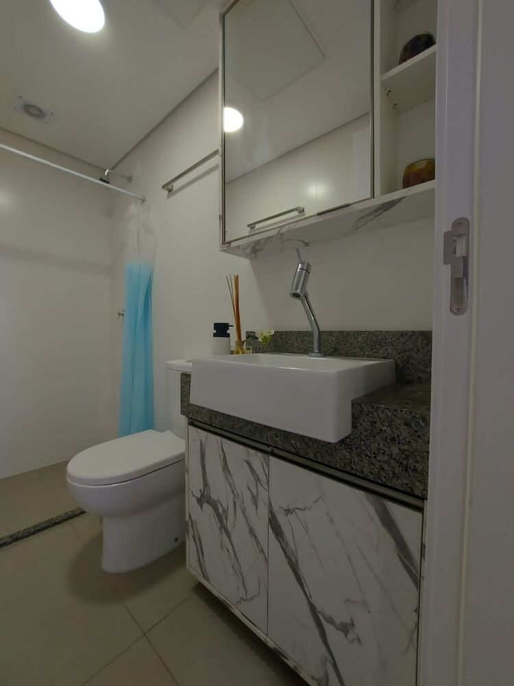 Apartamento à venda com 2 quartos, 70m² - Foto 19