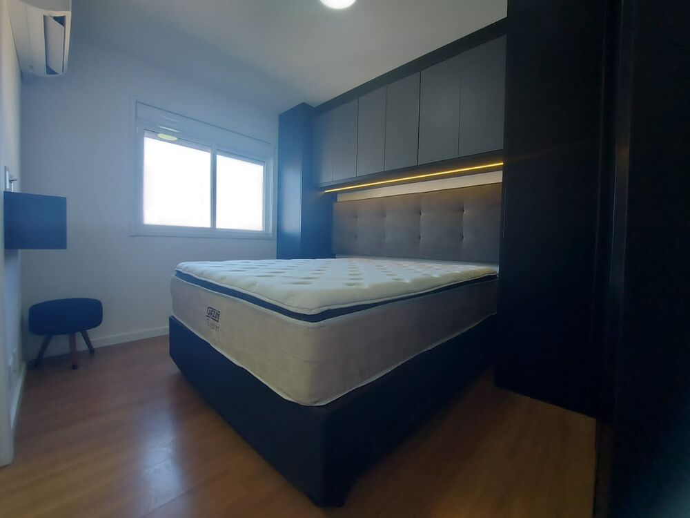 Apartamento à venda com 2 quartos, 70m² - Foto 25