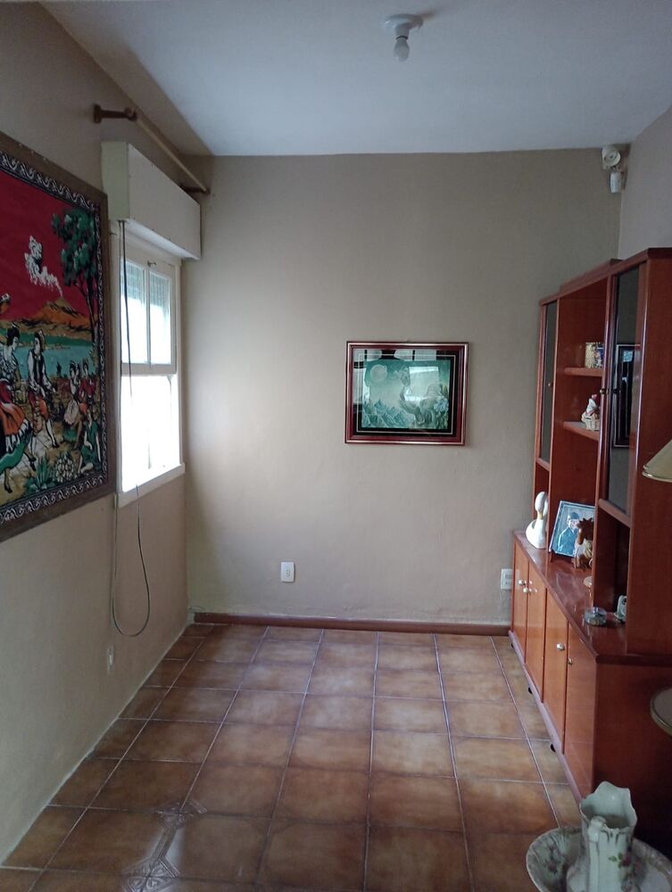Casa à venda com 3 quartos, 220m² - Foto 5