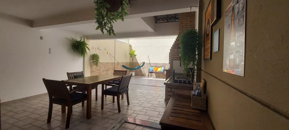 Casa, 3 quartos, 189 m² - Foto 1