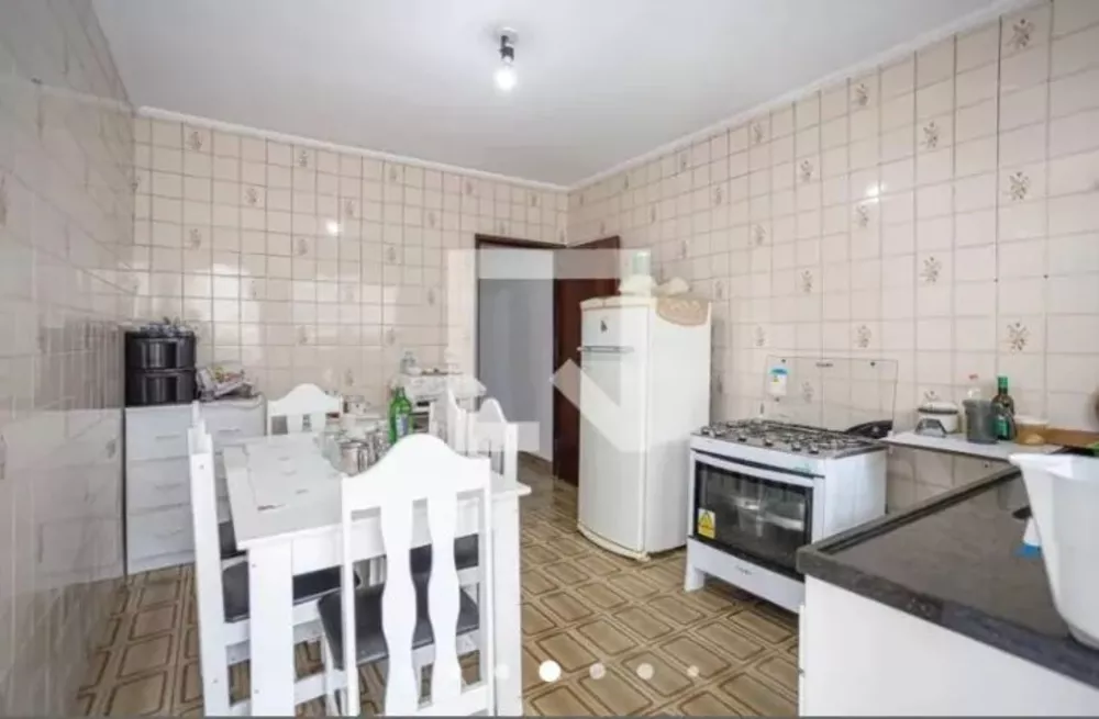 Casa, 3 quartos, 210 m² - Foto 3