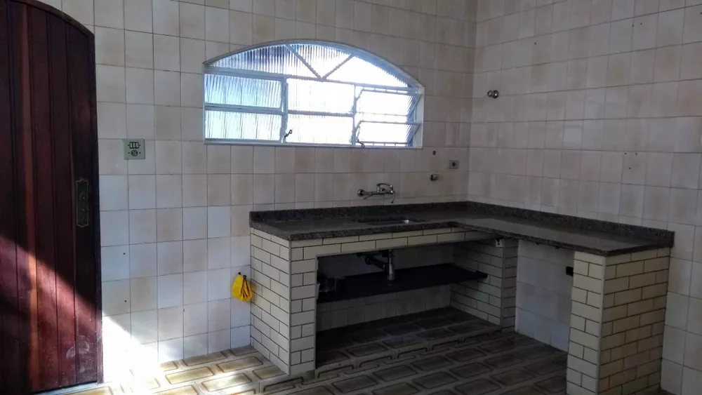 Casa, 3 quartos, 270 m² - Foto 4