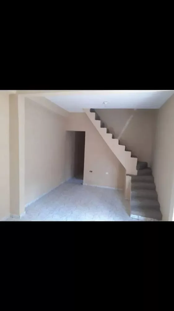 Casa, 5 quartos, 135 m² - Foto 3