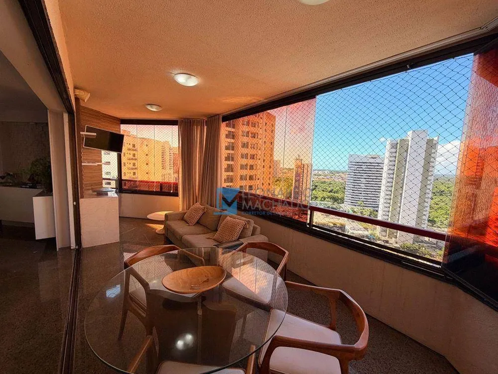 Apartamento, 3 quartos, 250 m² - Foto 2