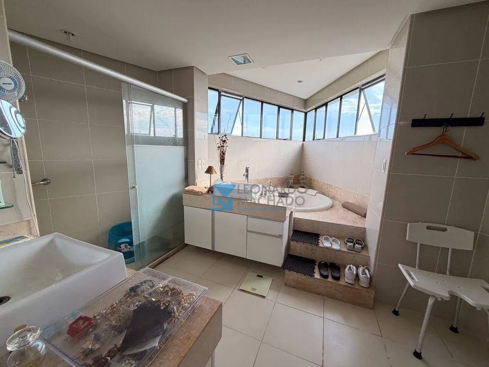 Apartamento, 4 quartos, 230 m² - Foto 11