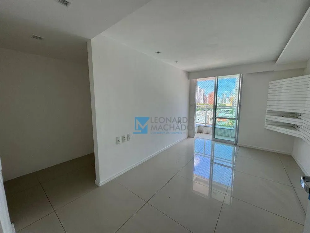 Apartamento, 3 quartos, 121 m² - Foto 2