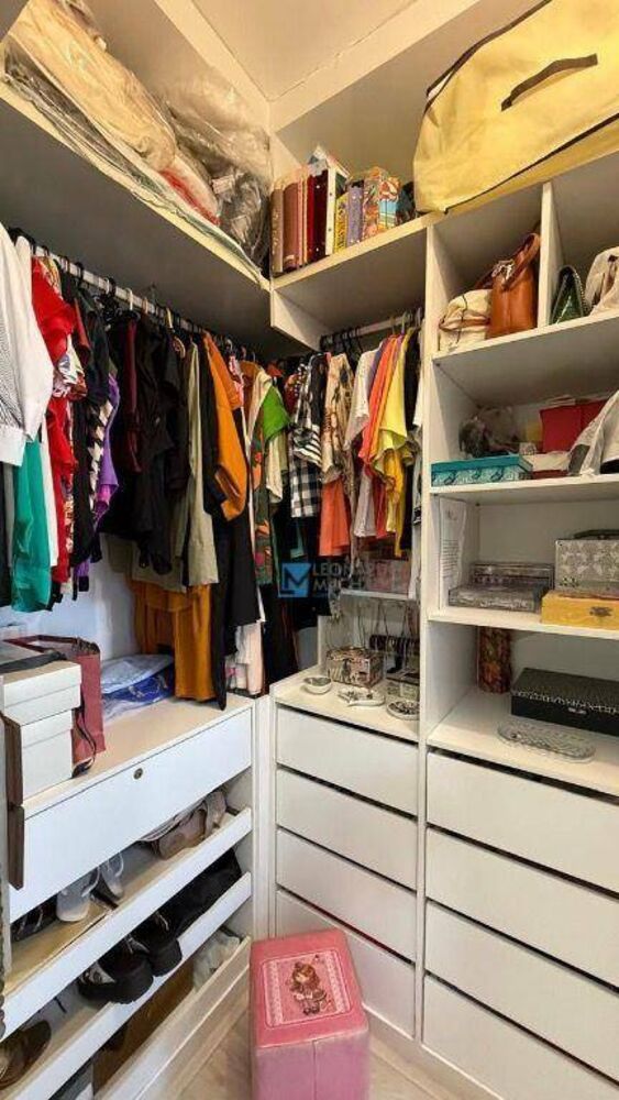 Apartamento à venda com 3 quartos, 122m² - Foto 7