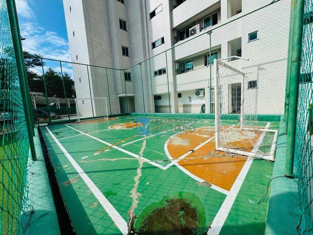 Apartamento à venda com 3 quartos, 200m² - Foto 11