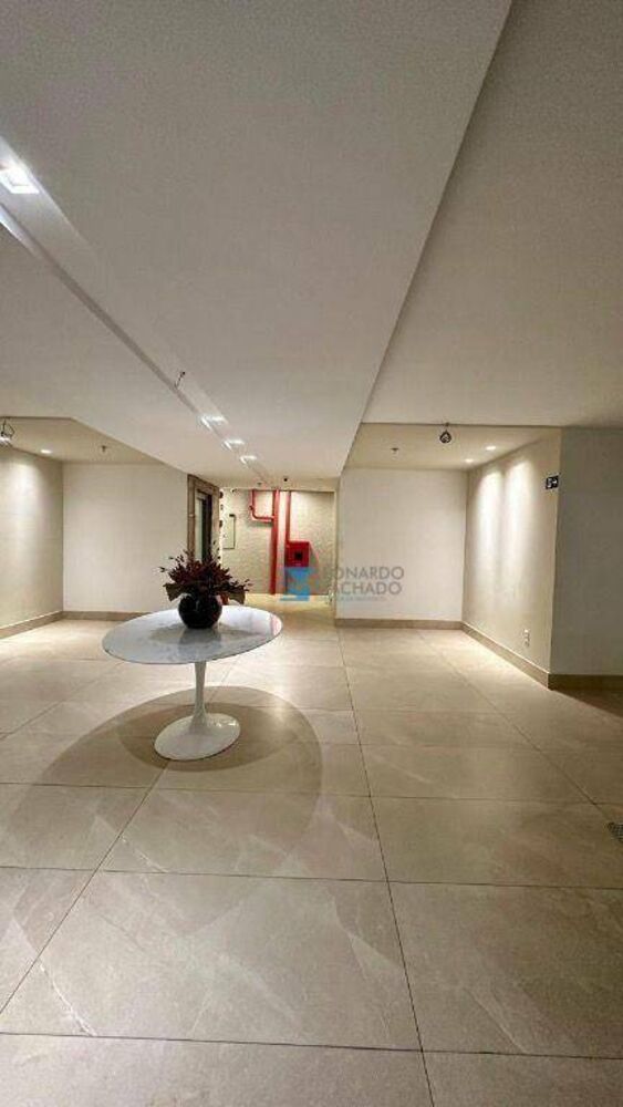 Apartamento à venda com 3 quartos, 155m² - Foto 6