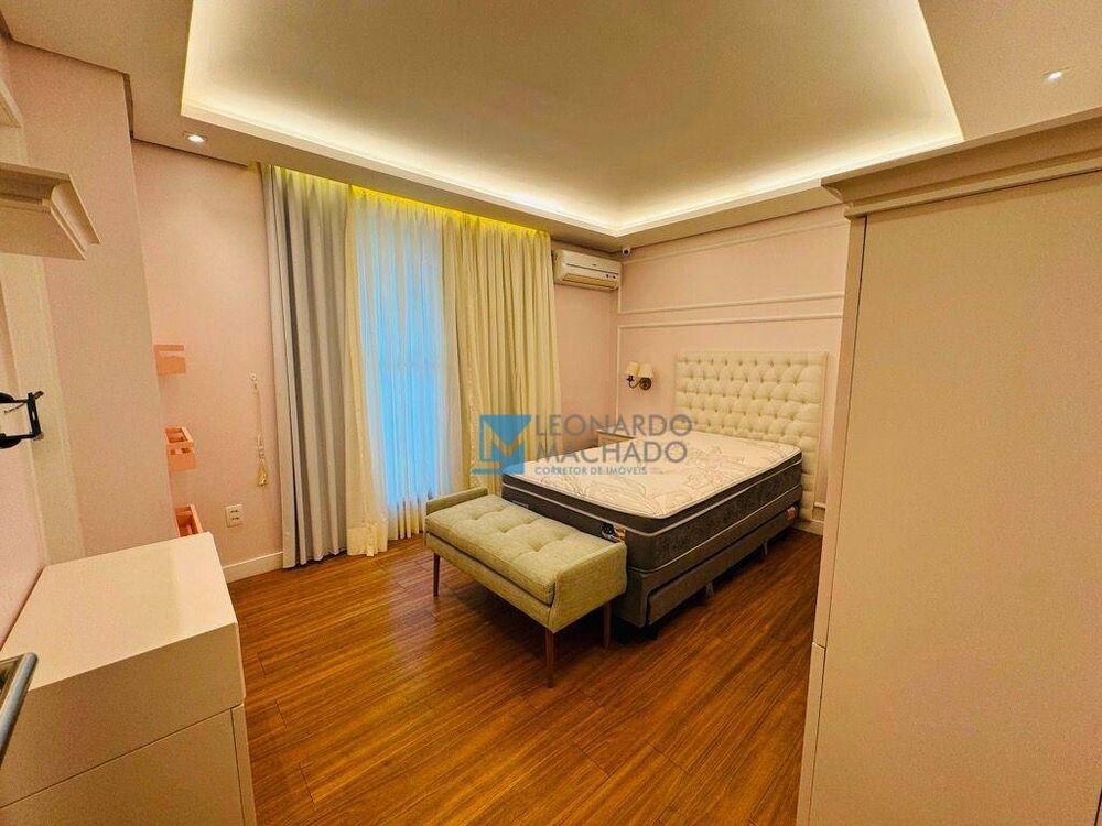 Apartamento, 3 quartos, 220 m² - Foto 26