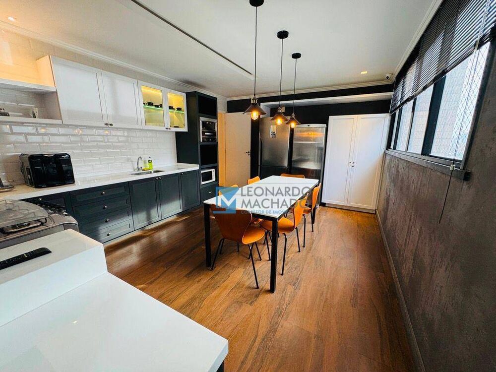 Apartamento, 3 quartos, 220 m² - Foto 12